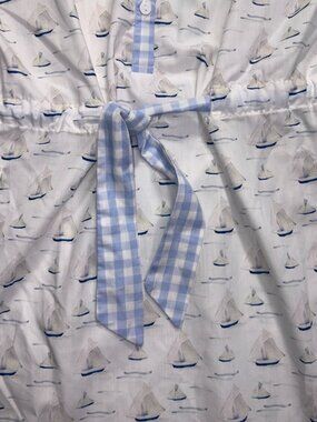 BBS Busy Bee Smocks! Women's Sailboat Watercolor Cover-Up Kaftan size Large